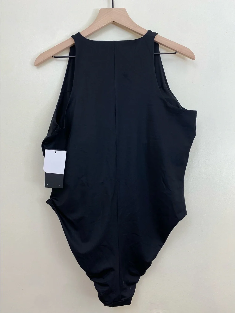 Fabletics Women’s Zip-Front One Piece Swimsuit Size XL Black NWT - Picture 10 of 12